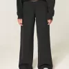 Pantaloni de sport largi Pantaloni de sport largi