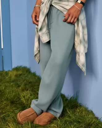 Pantaloni de sport largi