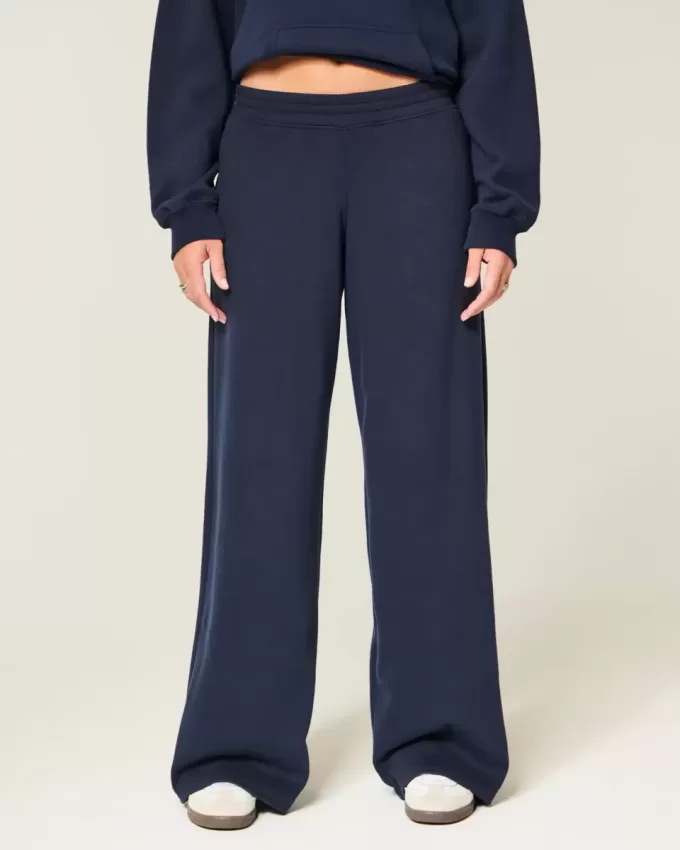 Pantaloni de sport largi Pantaloni de sport largi