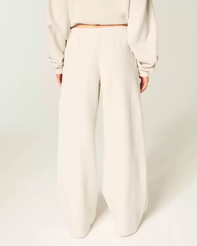 Pantaloni de sport largi Pantaloni de sport largi