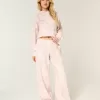 Pantaloni de sport largi Camo roz Pantaloni de sport largi Camo roz
