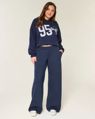 Pantaloni de sport largi cu funda grafică Pantaloni de sport largi cu funda grafică