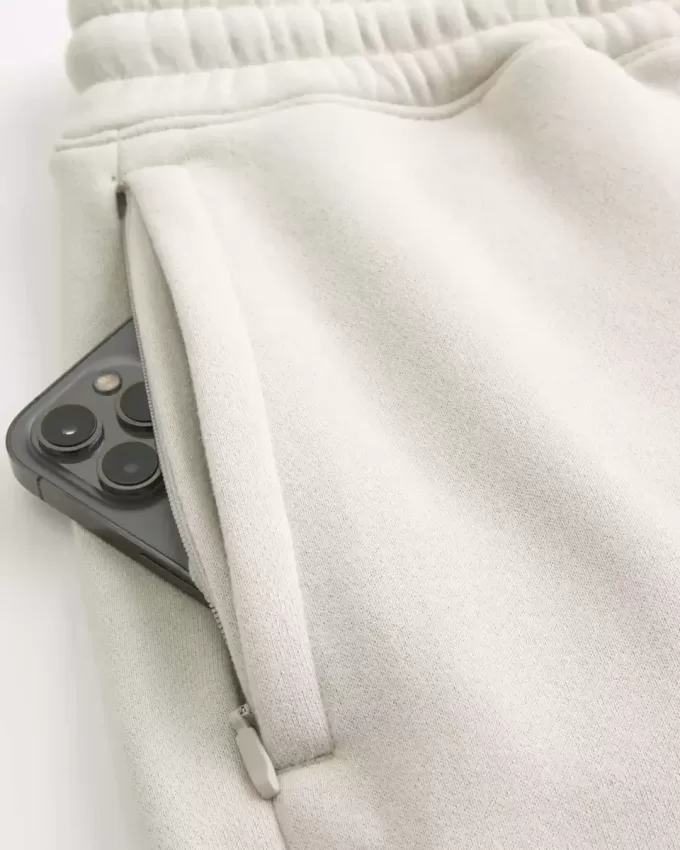 Pantaloni de sport relaxați