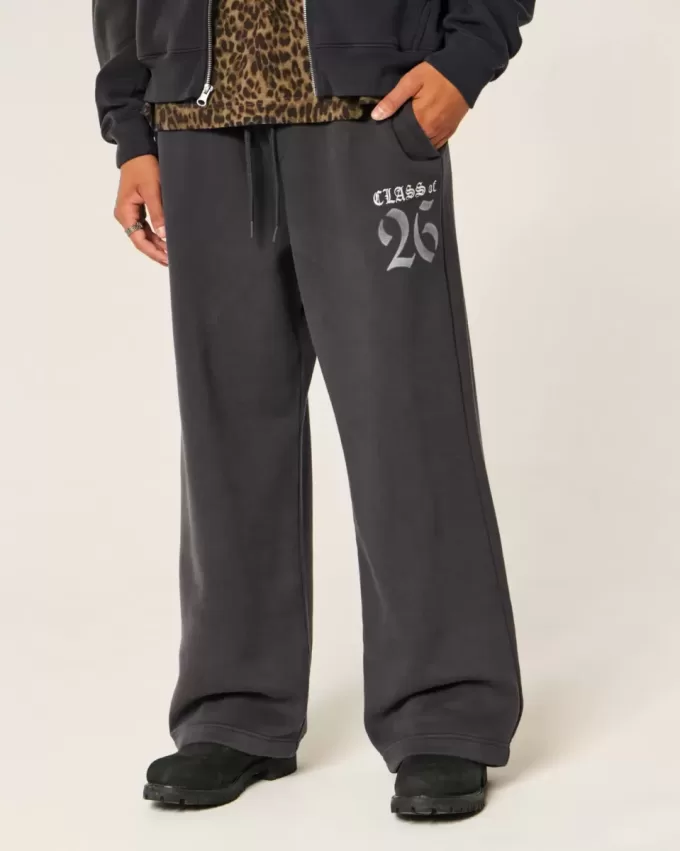 Pantaloni de sport Super Baggy, clasa 26 Pantaloni de sport Super Baggy, clasa 26
