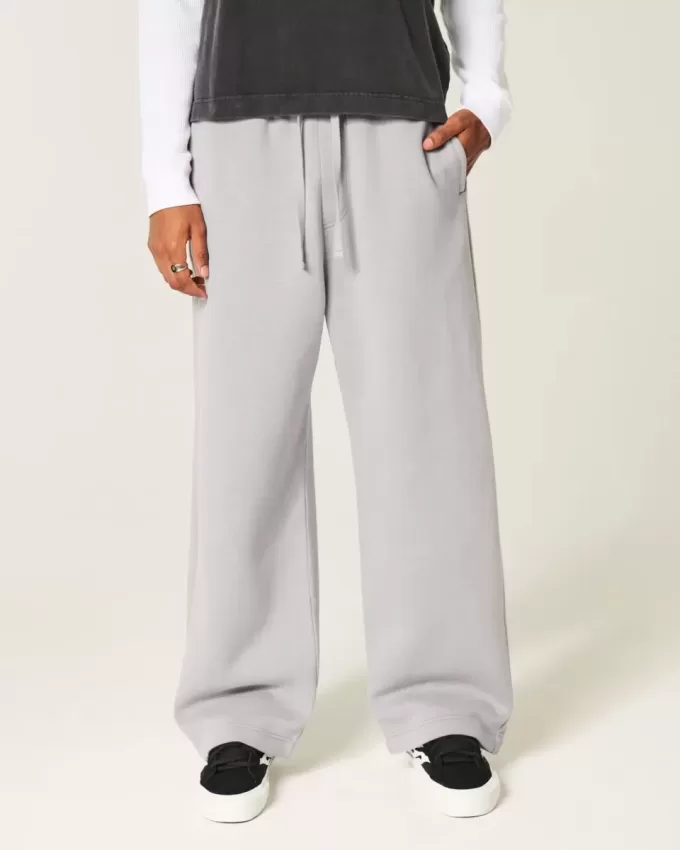 Pantaloni de sport super largi cu buzunare din spate Los Angeles Pantaloni de sport super largi cu buzunare din spate Los Angeles