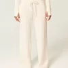 Pantaloni drepti Gilly Hicks Waffle Lace Pantaloni drepti Gilly Hicks Waffle Lace