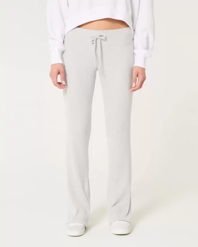 Pantaloni evazați confortabili cu nervuri Pantaloni evazați confortabili cu nervuri