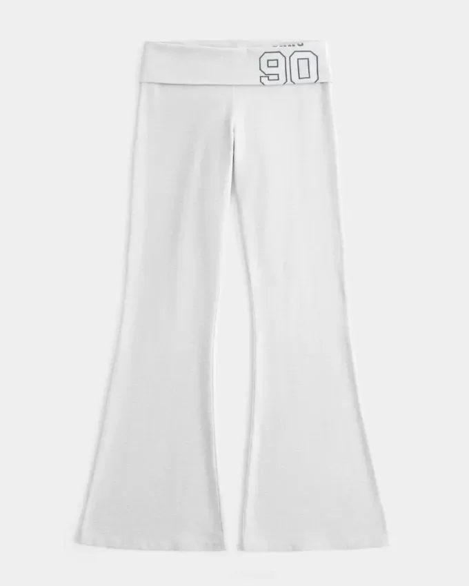 Pantaloni evazați cu talie pliată cu grafică numerică Pantaloni evazați cu talie pliată cu grafică numerică