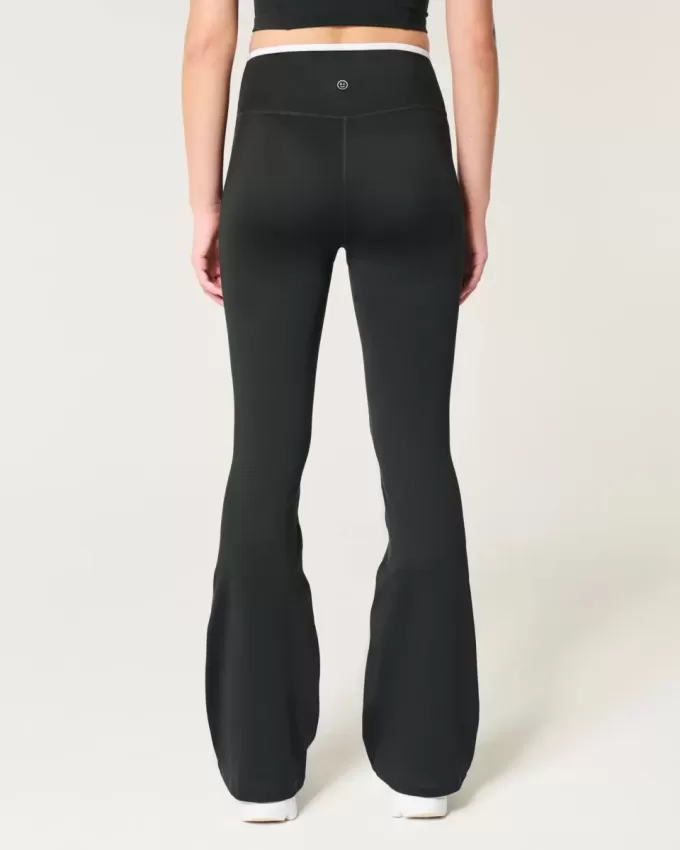 Pantaloni evazați cu vârful Gilly Hicks Active Recharge Pantaloni evazați cu vârful Gilly Hicks Active Recharge