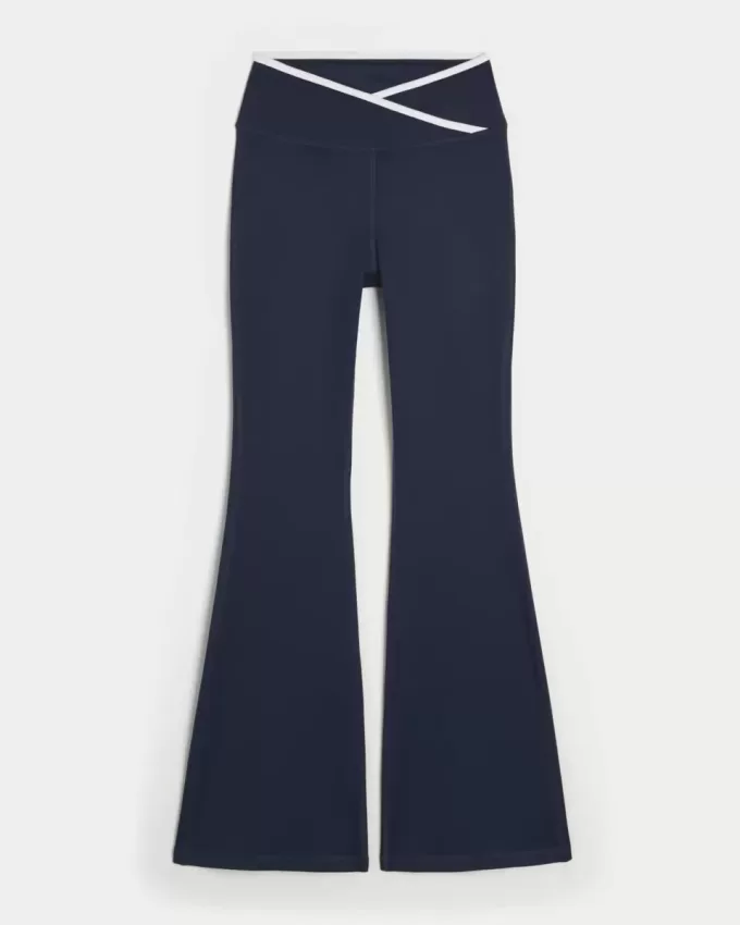 Pantaloni evazați cu vârful Gilly Hicks Active Recharge Pantaloni evazați cu vârful Gilly Hicks Active Recharge