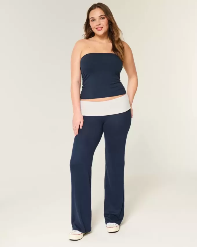 Pantaloni evazați din tricot cu talie pliabilă Pantaloni evazați din tricot cu talie pliabilă