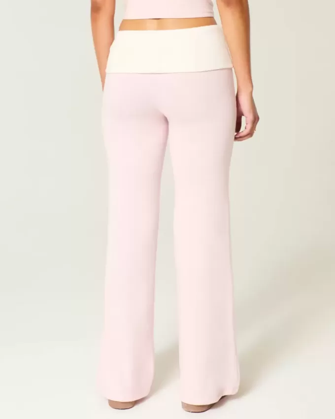 Pantaloni evazați din tricot cu talie pliabilă Pantaloni evazați din tricot cu talie pliabilă