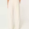 Pantaloni Hollister Livvy, cu talie joasă, cu picioare largi Pantaloni Hollister Livvy, cu talie joasă, cu picioare largi