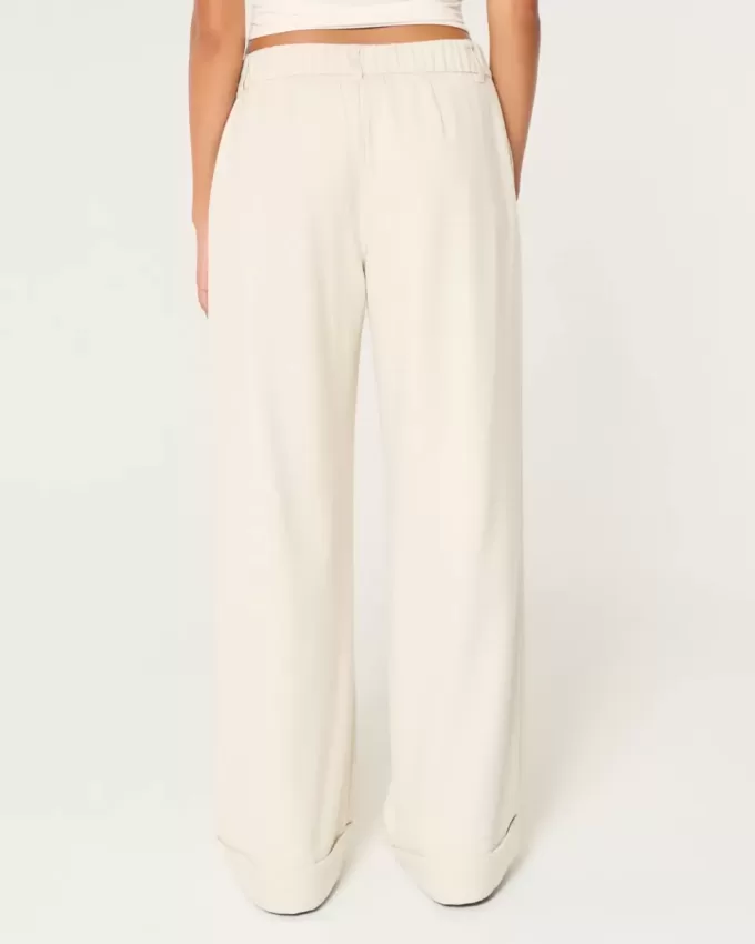 Pantaloni Hollister Livvy, cu talie joasă, cu picioare largi Pantaloni Hollister Livvy, cu talie joasă, cu picioare largi