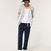 Pantaloni largi