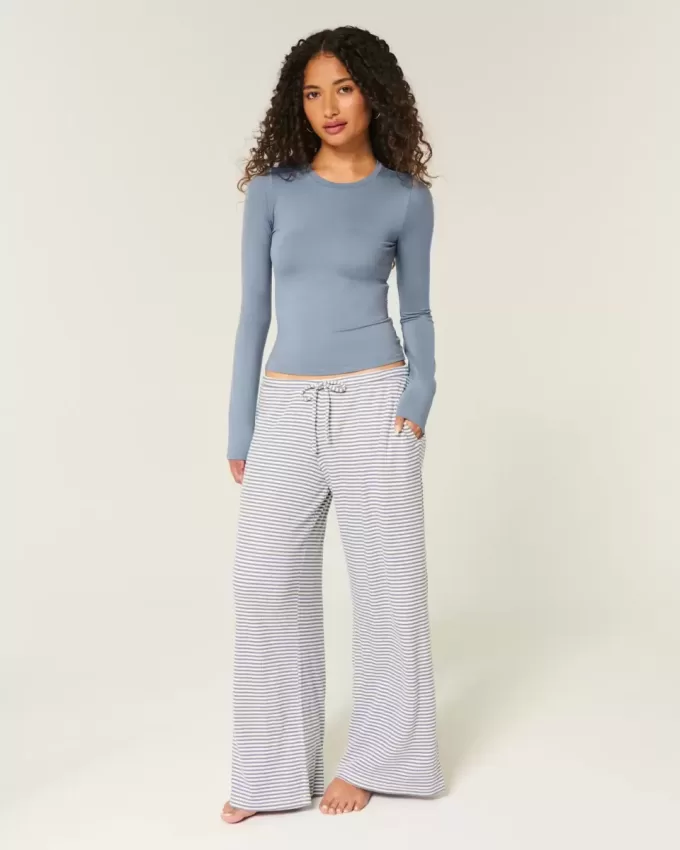 Pantaloni largi, confortabili, cu nervuri Pantaloni largi, confortabili, cu nervuri