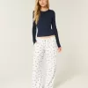 Pantaloni largi, confortabili, cu nervuri Pantaloni largi, confortabili, cu nervuri