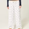 Pantaloni largi, confortabili, cu nervuri Pantaloni largi, confortabili, cu nervuri