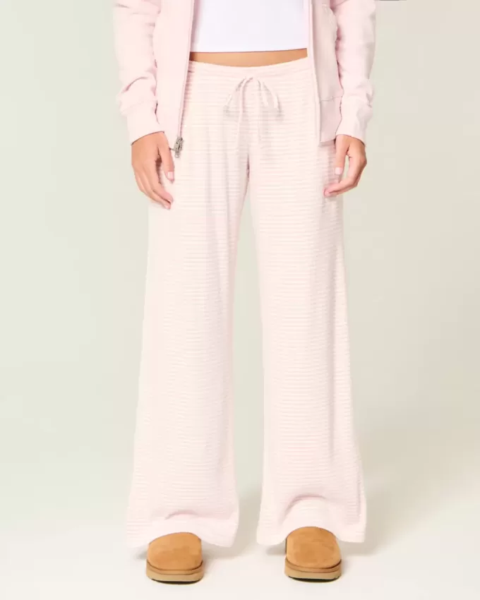 Pantaloni largi, confortabili, cu nervuri Pantaloni largi, confortabili, cu nervuri