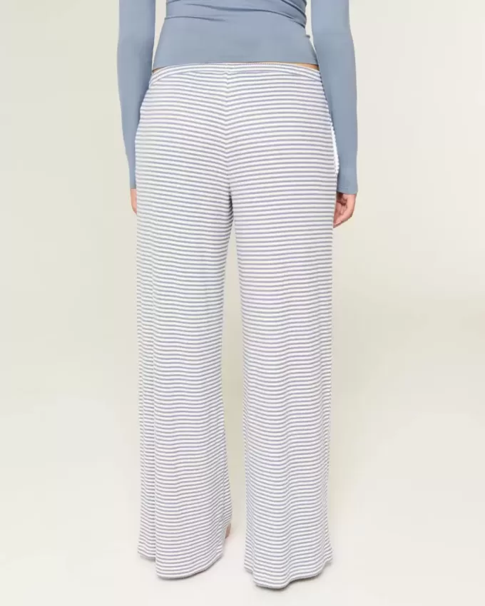 Pantaloni largi, confortabili, cu nervuri Pantaloni largi, confortabili, cu nervuri