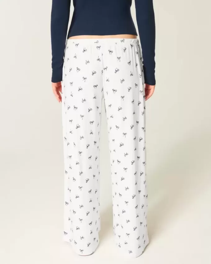 Pantaloni largi, confortabili, cu nervuri Pantaloni largi, confortabili, cu nervuri