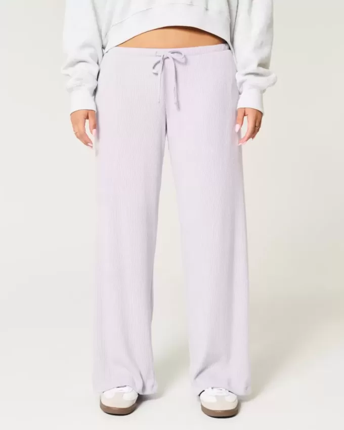 Pantaloni largi, confortabili, cu șnur Pantaloni largi, confortabili, cu șnur