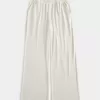 Pantaloni largi cu coaste confortabile Pantaloni largi cu coaste confortabile