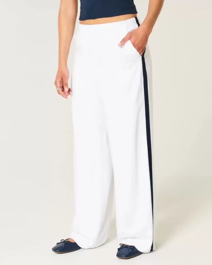 Pantaloni largi cu dungi Pantaloni largi cu dungi