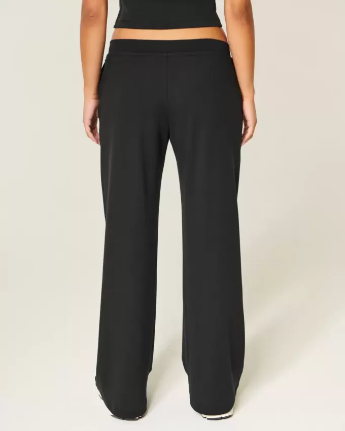 Pantaloni largi cu grafic Gilly Hicks Active Recharge Pantaloni largi cu grafic Gilly Hicks Active Recharge