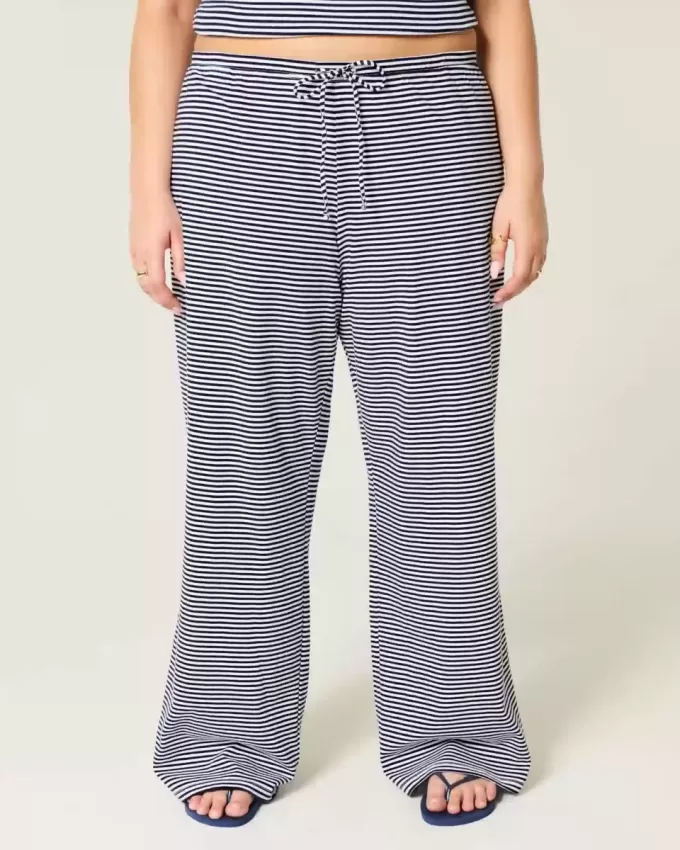 Pantaloni largi cu tragere din tricot Pantaloni largi cu tragere din tricot