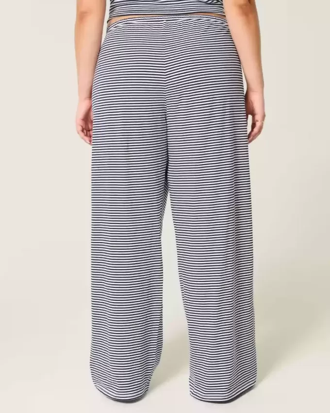 Pantaloni largi cu tragere din tricot Pantaloni largi cu tragere din tricot