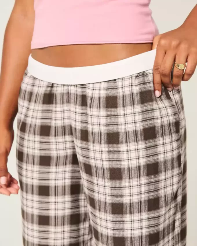 Pantaloni largi de flanel Pantaloni largi de flanel