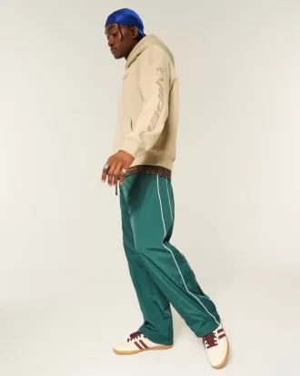 Pantaloni largi de sport