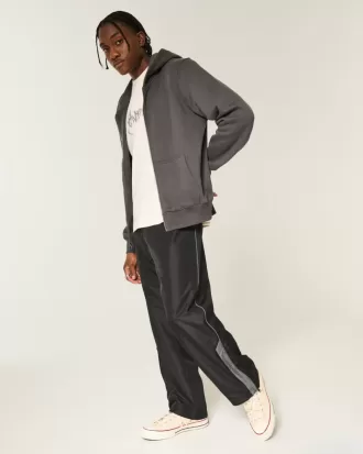 Pantaloni largi de sport
