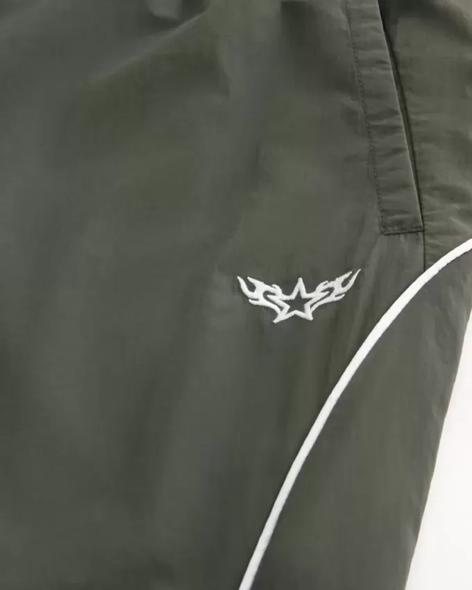 Pantaloni largi de sport Pantaloni largi de sport
