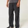 Pantaloni largi de sport