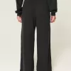 Pantaloni largi și confortabili, Gilly Hicks Pantaloni largi și confortabili, Gilly Hicks
