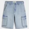 Pantaloni scurți cargo din denim largi