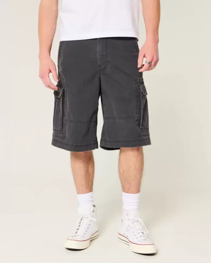 Pantaloni scurți cargo largi la genunchi