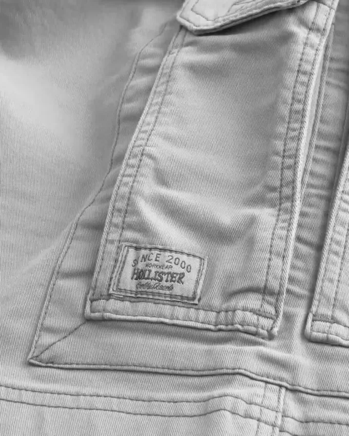 Pantaloni scurți cargo largi la genunchi