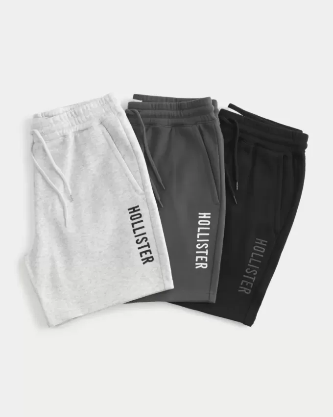 Pantaloni scurți cu logo Hollister Feel Good Fleece la mijlocul coapsei, pachet de 3 Pantaloni scurți cu logo Hollister Feel Good Fleece la mijlocul coapsei, pachet de 3