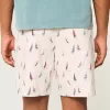 Pantaloni scurți cu model din amestec de in deasupra genunchiului Pantaloni scurți cu model din amestec de in deasupra genunchiului