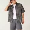 Pantaloni scurți cu tragere din twill la jumătatea coapsei Pantaloni scurți cu tragere din twill la jumătatea coapsei