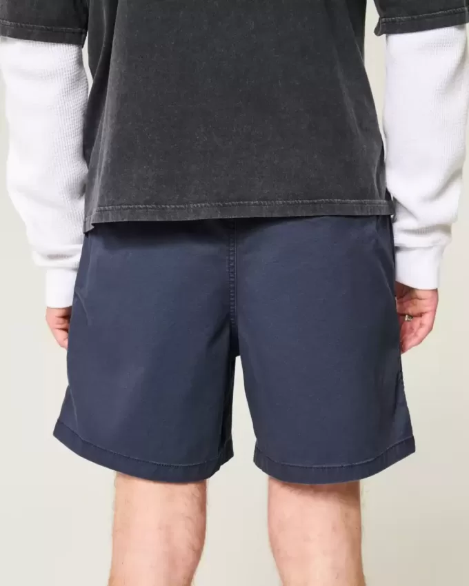 Pantaloni scurți cu tragere din twill la jumătatea coapsei Pantaloni scurți cu tragere din twill la jumătatea coapsei