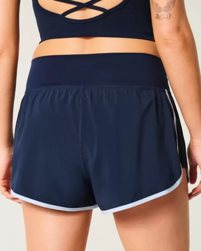 Pantaloni scurți de alergare Gilly Hicks Active cu talie mare Pantaloni scurți de alergare Gilly Hicks Active cu talie mare