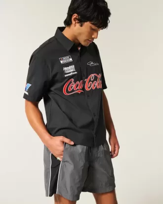 Pantaloni scurți de fotbal largi la jumătatea coapsei