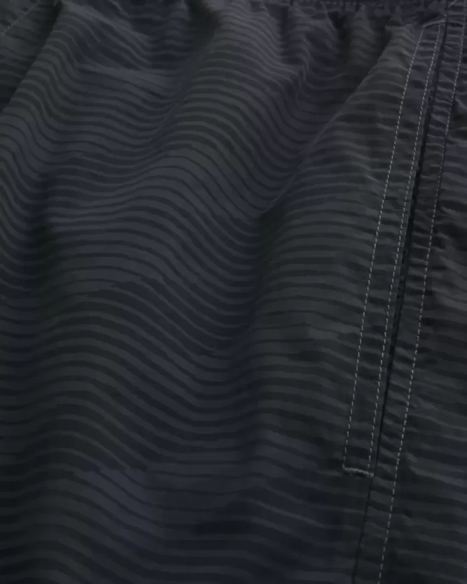 Pantaloni scurți de fotbal largi la jumătatea coapsei Pantaloni scurți de fotbal largi la jumătatea coapsei
