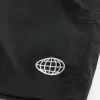 Pantaloni scurți de fotbal largi la jumătatea coapsei Pantaloni scurți de fotbal largi la jumătatea coapsei