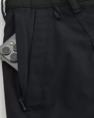 Pantaloni scurți de golf răcoritori deasupra genunchiului