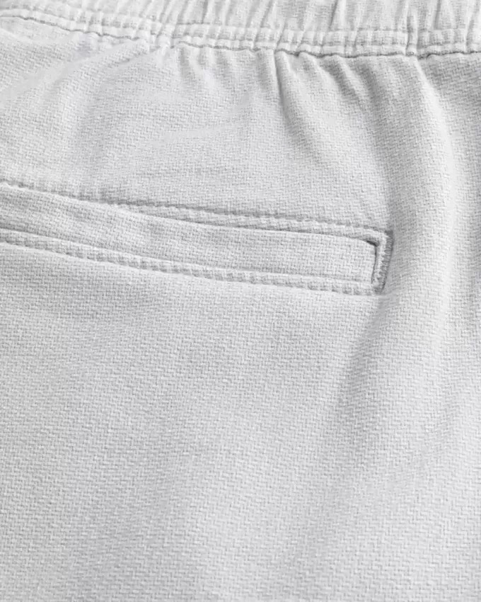 Pantaloni scurți din amestec de in deasupra genunchiului Pantaloni scurți din amestec de in deasupra genunchiului